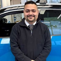 Saul Unzueta at 94 Nissan of South Holland