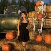 April Aguilar at Toyota of Gladstone