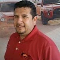 Jose Luis Hernandez headshot