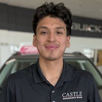 Dean Davila headshot