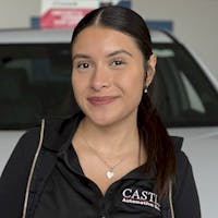 Gianna Mendez at Castle Buick GMC of North Riverside