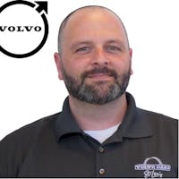 Mike Crowell at Dean Team Volvo Cars of St. Louis