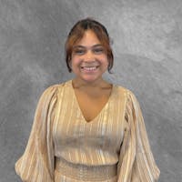 Denise Gutierrez-Ucles headshot