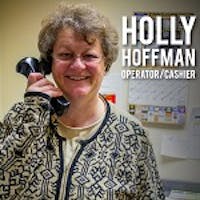 Holly Hoffman headshot