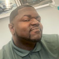 Dontae Bell at McGrath Arlington Kia