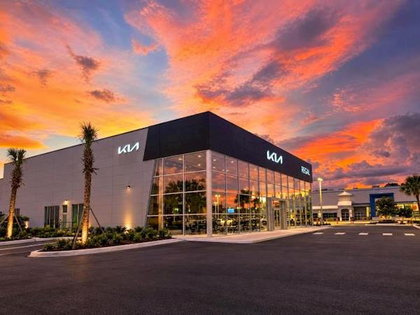 Regal Kia Lakeland, Lakeland, FL, 33801