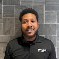 Eric Hollins headshot