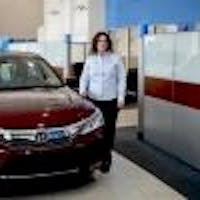 Photo of Colleen Gibbs, Sales and Leasing