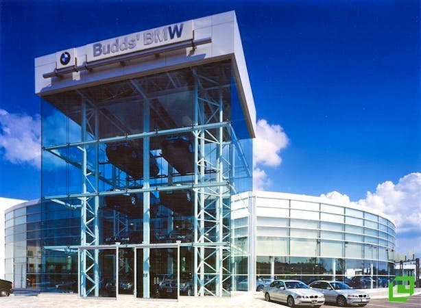 Budds' BMW Oakville, Oakville, ON, L6L 5M9