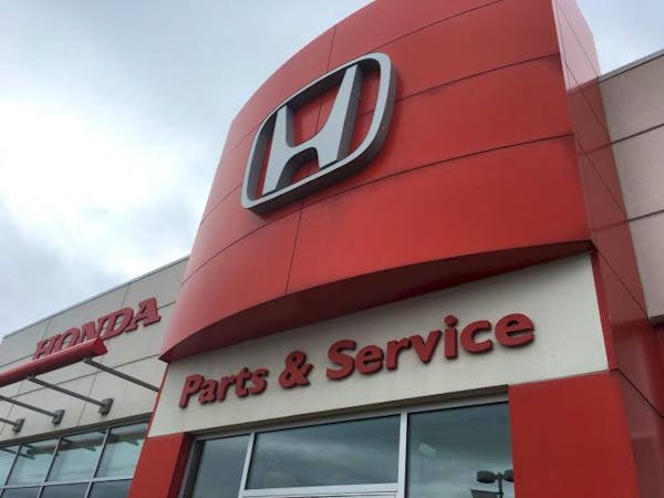 Whitby Oshawa Honda - Service Center, Whitby, ON, L1N 9Z1