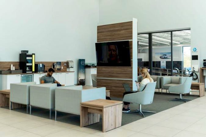 Walser Nissan Wayzata, Wayzata, MN, 55391