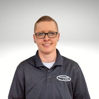Lyndsay Travis headshot