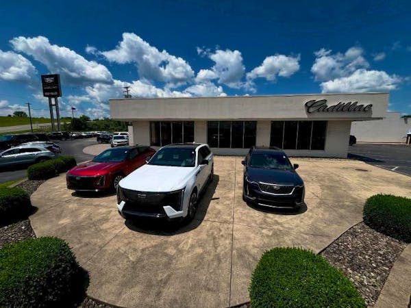 Cole Valley Cadillac, Warren, OH, 44483