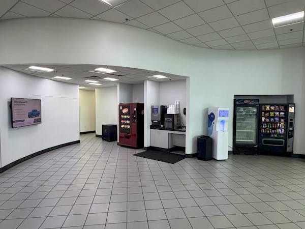 Clay Cooley Chevrolet, Irving, TX, 75062