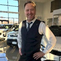 Photo of Gary Abrams, Kia Certified Product Specialist