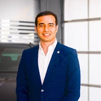 Masoud R. at eCarOne