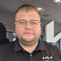 Alex Pavlin at Kia of Wesley Chapel