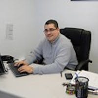Steven Nieves at VMaxCars