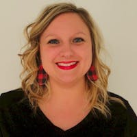 Sara Raines at Vernon Auto Group