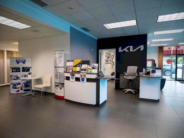 Crowley Kia, Bristol, CT, 06010