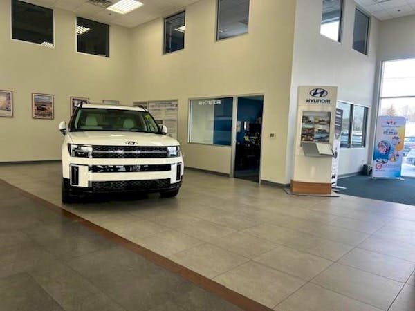 Betten Hyundai, Muskegon , MI, 49441