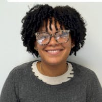 Leah Alicea headshot
