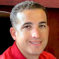 Gregg Cron headshot