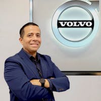 Photo of Omar Quintero, Sales Specialist