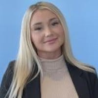 Tori Tomlin at Ewald Chevrolet