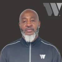 Kent Mcneal at Jeff Wyler Nissan of Cincinnati