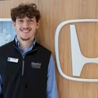 Brady Maddox headshot