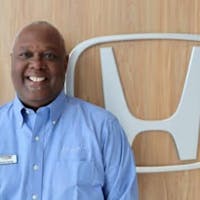 Aaron Hardy headshot