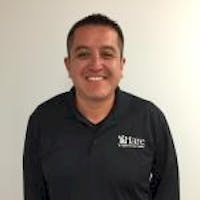 Fernando Roman headshot