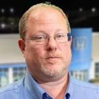 Daniel Farkas headshot