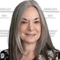 Alyse Vargas at INFINITI City of Massapequa