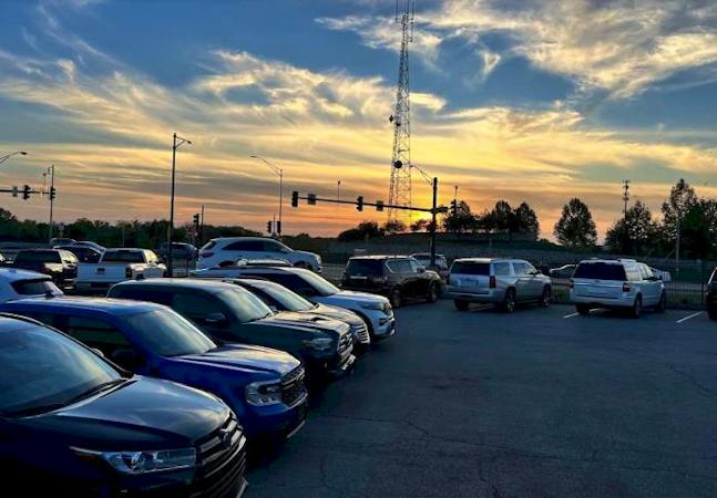  JKB Auto Sales, Blue Springs, MO, 64015