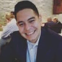 Roberto Virgen headshot