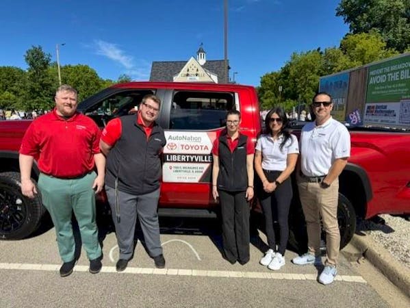 AutoNation Toyota Libertyville, Libertyville, IL, 60048