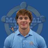 Avery Thompson headshot