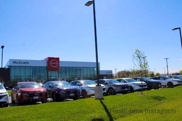 McGrath Nissan, Elgin, IL, 60124