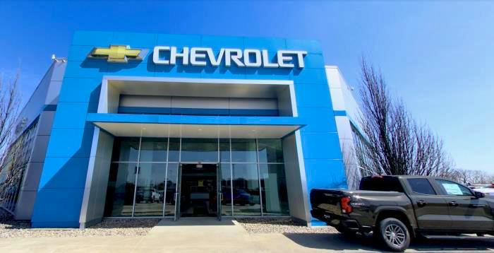 Molle Chevrolet, Blue Springs, MO, 64014